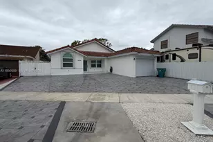 15275 SW 56th Terrace, Miami, FL 33193 - Photo 1