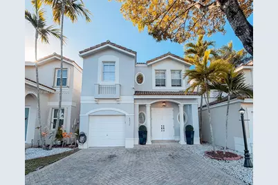 4832 NW 107th Pl, Doral, FL 33178 - Photo 1