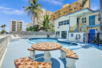 3212 NE 8th Ct #16, Pompano Beach, FL 33062 - Photo 1