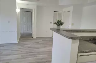 7910 N Nob Hill Rd, Tamarac, FL 33321 - Photo 1
