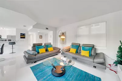 90 Alton Rd #TH-1, Miami Beach, FL 33139 - Photo 1