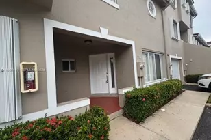 210 Riviera Cir, Weston, FL 33326 - Photo 1