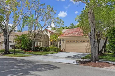 798 Verona Lake Dr, Weston, FL 33326 - Photo 1