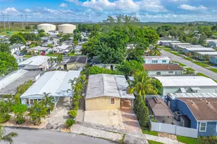 21771 NW 6th St, Pembroke Pines, FL 33029 - Photo 1