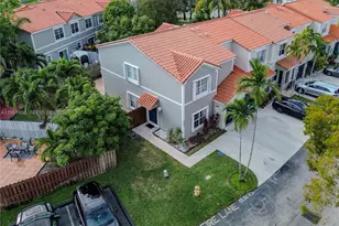 2270 SW 83rd Ave, Miramar, FL 33025 - Photo 1