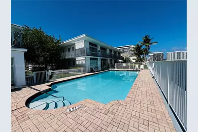 946 Bay Dr #2, Miami Beach, FL 33141 - Photo 1