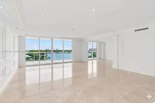 20201 E Country Club Dr, Aventura, FL 33180 - Photo 1