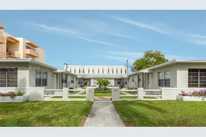 221 Antiquera Ave #3, Coral Gables, FL 33134 - Photo 1