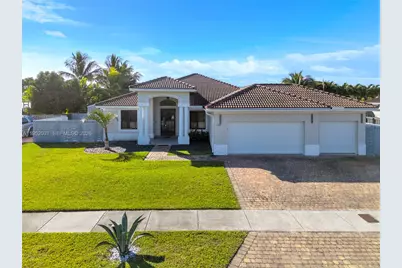 12716 SW 224th St, Miami, FL 33170 - Photo 1