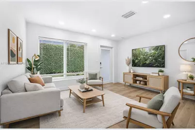 1401 N 70th Ter, Hollywood, FL 33024 - Photo 1