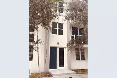 601 NE 23rd St #TH4, Miami, FL 33137 - Photo 1