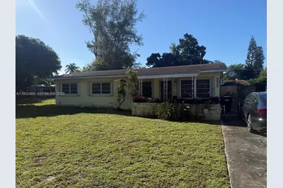 1870 NE 154th Ter, North Miami Beach, FL 33162 - Photo 1
