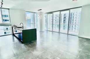 1080 Brickell Ave, Miami, FL 33131 - Photo 1