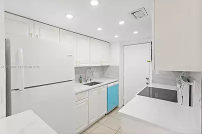 17500 NW 68th Ave #D1004, Hialeah, FL 33015 - Photo 1