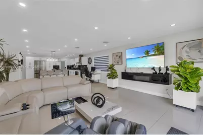 12225 SW 42nd St, Miami, FL 33175 - Photo 1