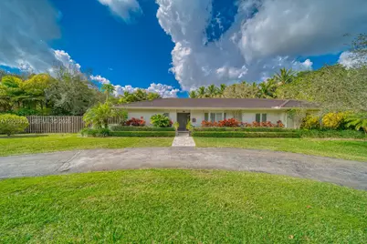 9750 SW 96 Ct, Miami, FL 33176 - Photo 1
