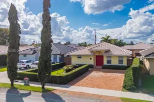 4370 SW 82nd Ave, Miami, FL 33155 - Photo 1