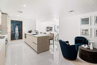 1300 S Miami Ave #2810, Miami, FL 33130 - Photo 1