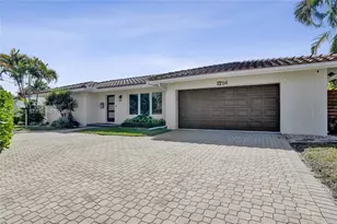 2724 NE 10th St, Pompano Beach, FL 33062 - Photo 1