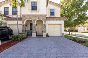 9860 NW 88th St, Doral, FL 33178 - Photo 1