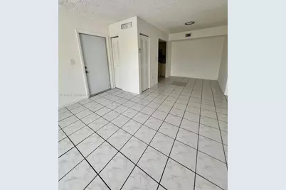 556 NW 114th Ave #204, Sweetwater, FL 33172 - Photo 1