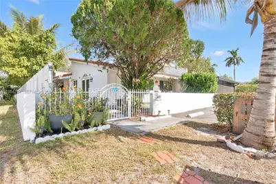 3605 NW 83rd Ave, Sunrise, FL 33351 - Photo 1