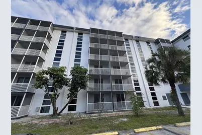 16950 W Dixie Hwy #127, North Miami Beach, FL 33160 - Photo 1