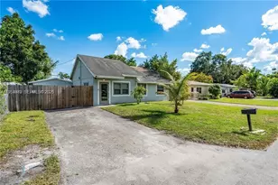 4542 SW 25th Ave, Dania Beach, FL 33312 - Photo 1