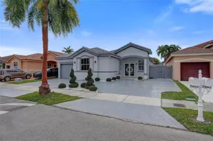 7952 NW 198th St, Hialeah, FL 33015 - Photo 1