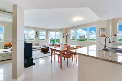 19900 E Country Club Dr #702, Aventura, FL 33180 - Photo 1