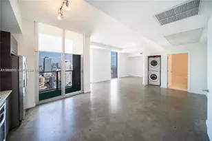 151 SE 1st St, Miami, FL 33131 - Photo 1