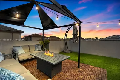 4809 NW 83rd Pkwy, Doral, FL 33166 - Photo 1