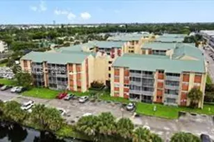 3700 NW 21st St, Lauderdale Lakes, FL 33311 - Photo 1