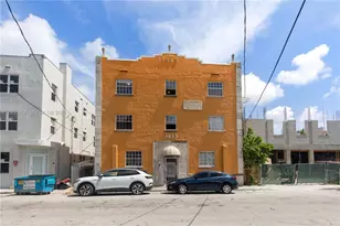 1043 NW 2nd St, Miami, FL 33128 - Photo 1