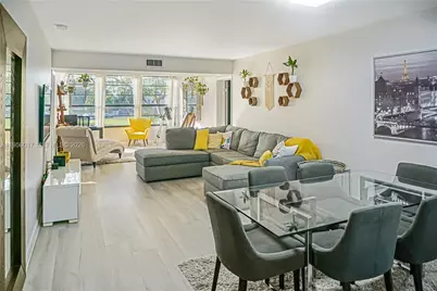 1715 Whitehall Dr #201, Davie, FL 33324 - Photo 1