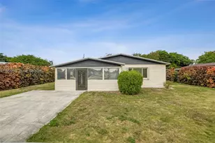 746 NW 3rd St, Florida City, FL 33034 - Photo 1