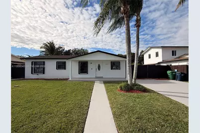 10854 SW 141st Ln, Miami, FL 33176 - Photo 1