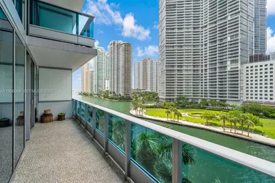 200 Biscayne Boulevard Way #506, Miami, FL 33131 - Photo 1