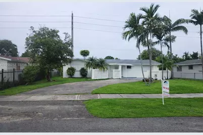 20100 SW 111th Ave, Cutler Bay, FL 33189 - Photo 1