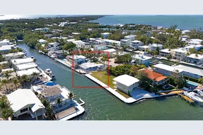 230 Jolly Roger Dr, Key Largo, FL 33037 - Photo 1