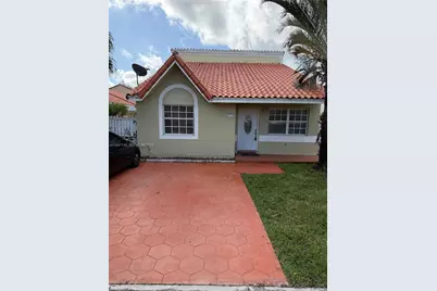 8712 NW 108th Ln #8712, Hialeah Gardens, FL 33018 - Photo 1