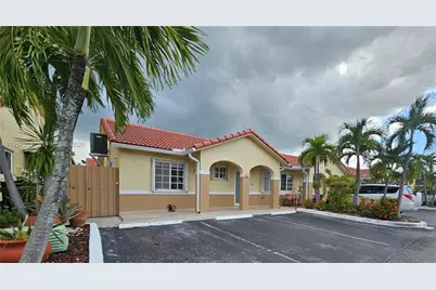 7191 W 24th Ave #44-PH6, Hialeah, FL 33016 - Photo 1