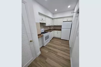 2424 SE 17th Cswy #110B, Fort Lauderdale, FL 33316 - Photo 1