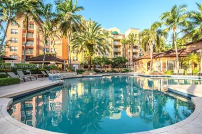 19555 E Country Club Dr #8108, Aventura, FL 33180 - Photo 1