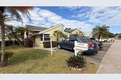 1091 SW 110th Ter, Davie, FL 33324 - Photo 1