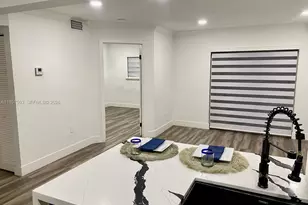 300 W Palm Cir W, Pembroke Pines, FL 33025 - Photo 1