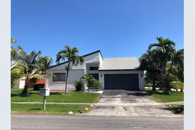 719 SE 3rd Ave #719, Dania Beach, FL 33004 - Photo 1