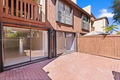 6907 SW 115 Pl #D40, Miami, FL 33173 - Photo 1