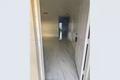 8851 NW 119th St #4404, Hialeah Gardens, FL 33018 - Photo 1