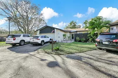 13416 SW 108th St Cir N, Miami, FL 33186 - Photo 1